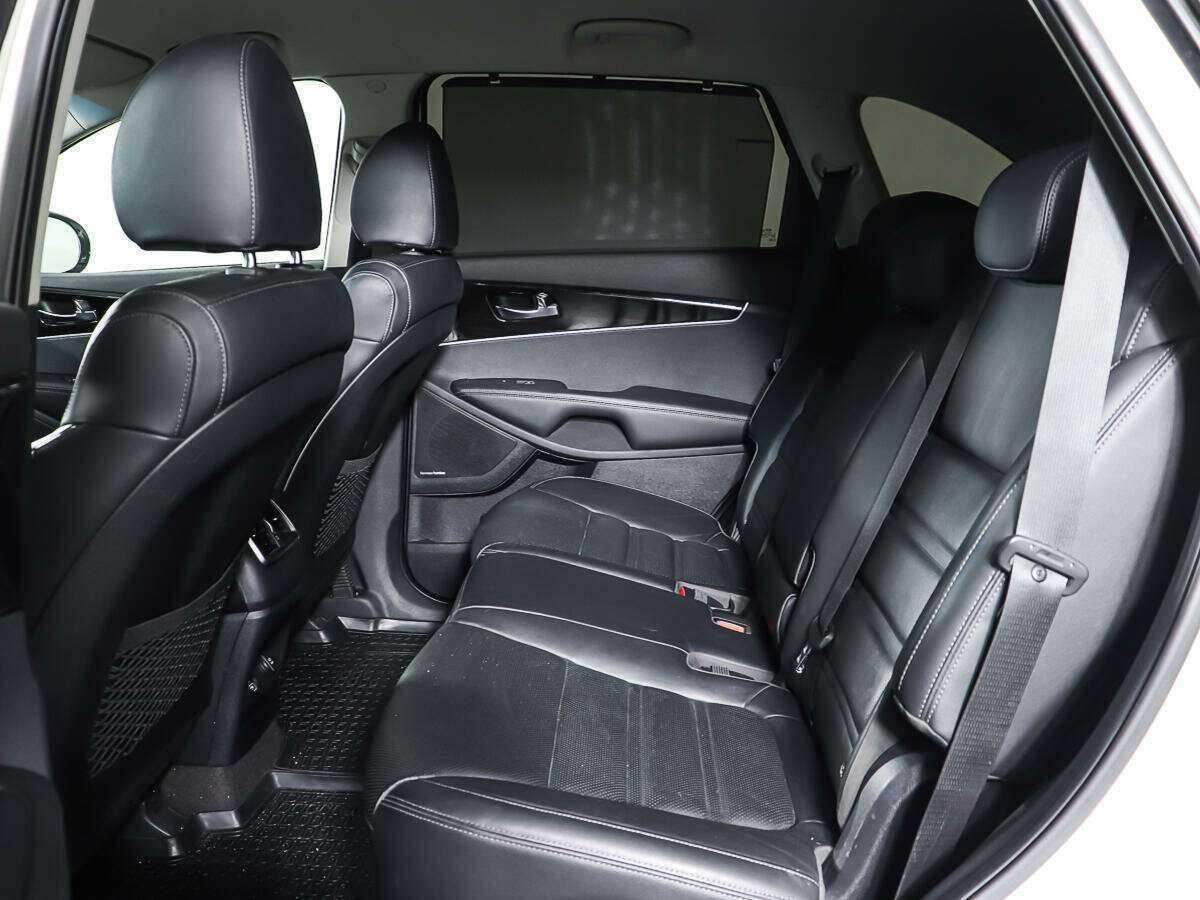 Kia Sorento с пробегом — 2018 год. Фото: #9