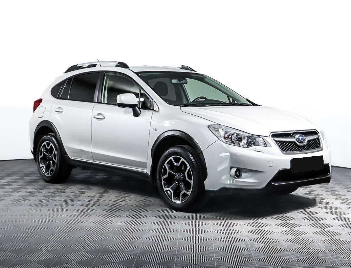 Subaru XV с пробегом — 2012 год. Фото: #2