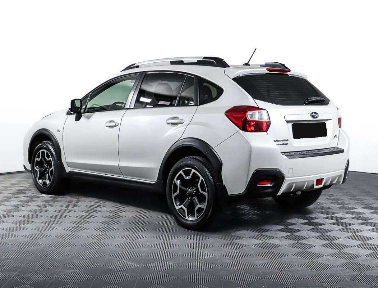 Subaru XV с пробегом — 2012 год. Фото: #6