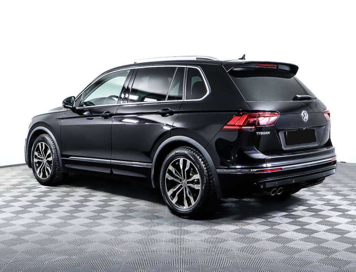 Volkswagen Tiguan с пробегом — 2018 год. Фото: #6