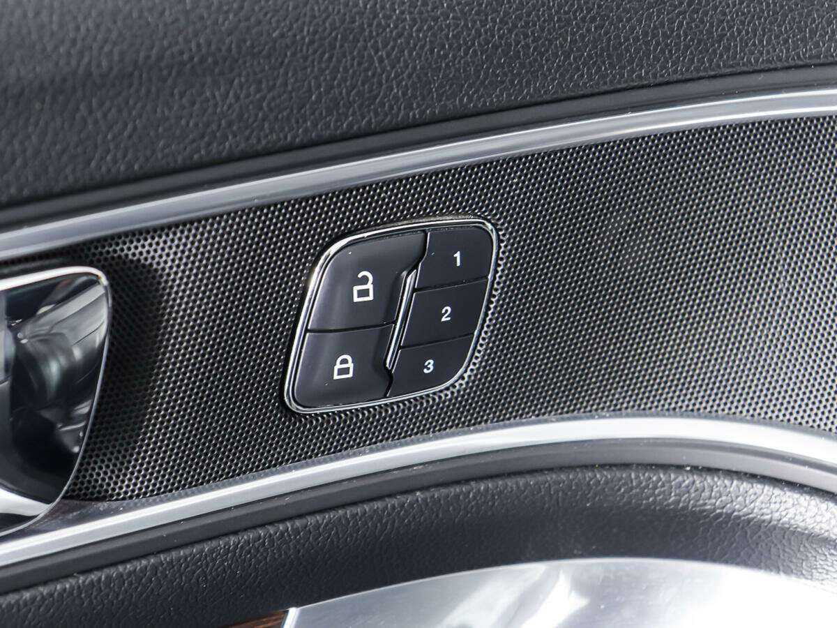 Ford Explorer с пробегом — 2017 год. Фото: #19