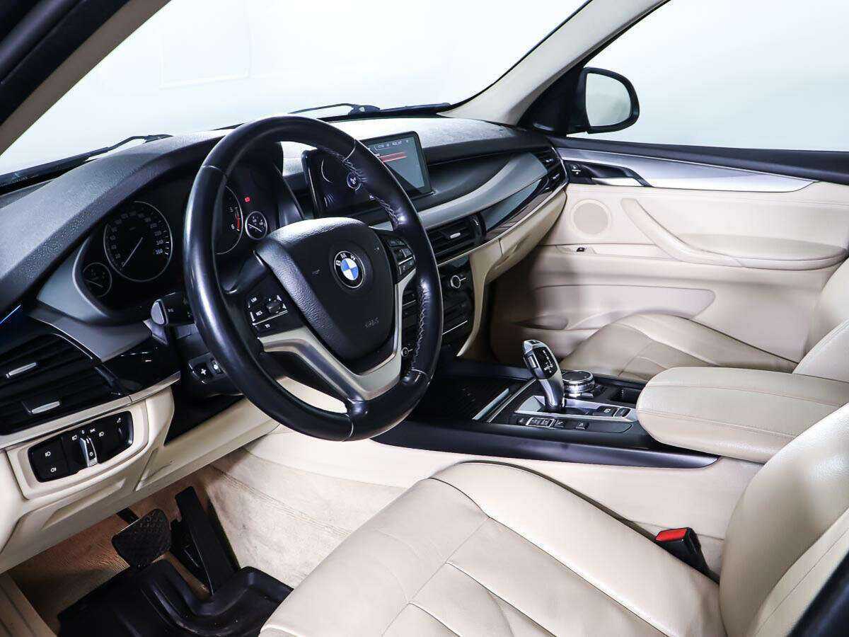 BMW X5 с пробегом — 2015 год. Фото: #12