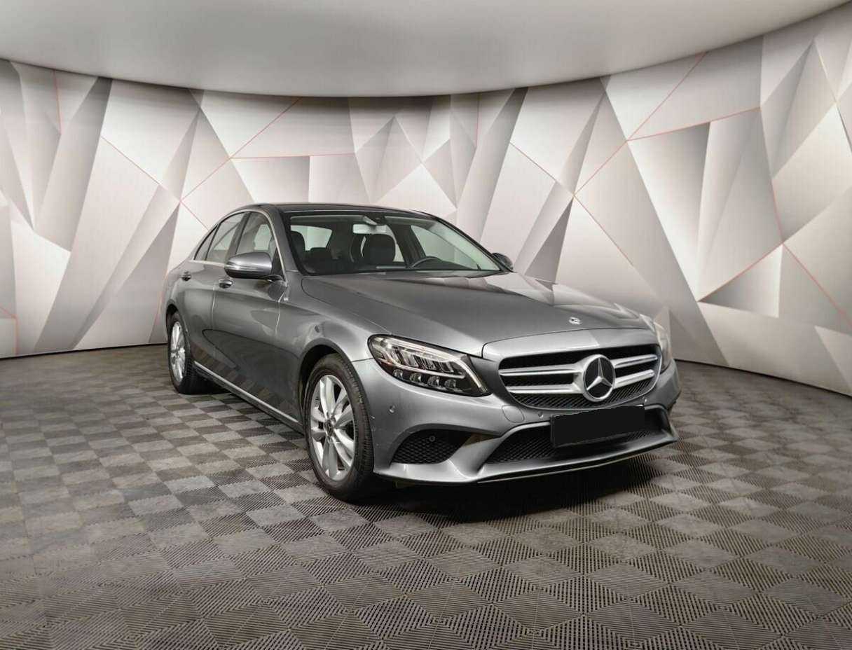 Mercedes-Benz C-Класс с пробегом — 2019 год. Фото: #2