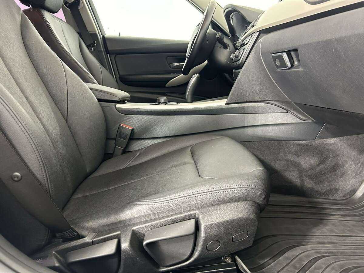 BMW 3 серии с пробегом — 2014 год. Фото: #13