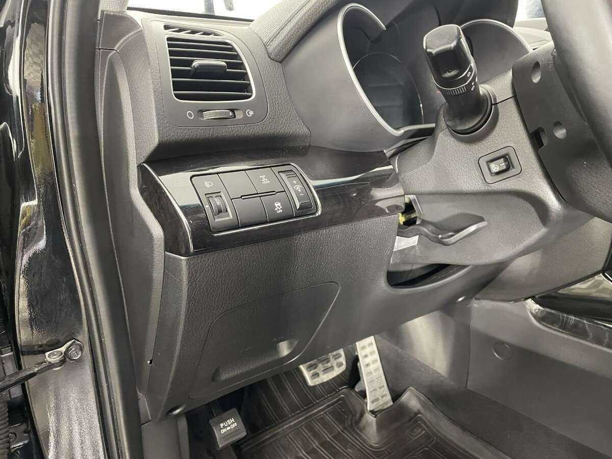 Kia Sorento с пробегом — 2013 год. Фото: #8