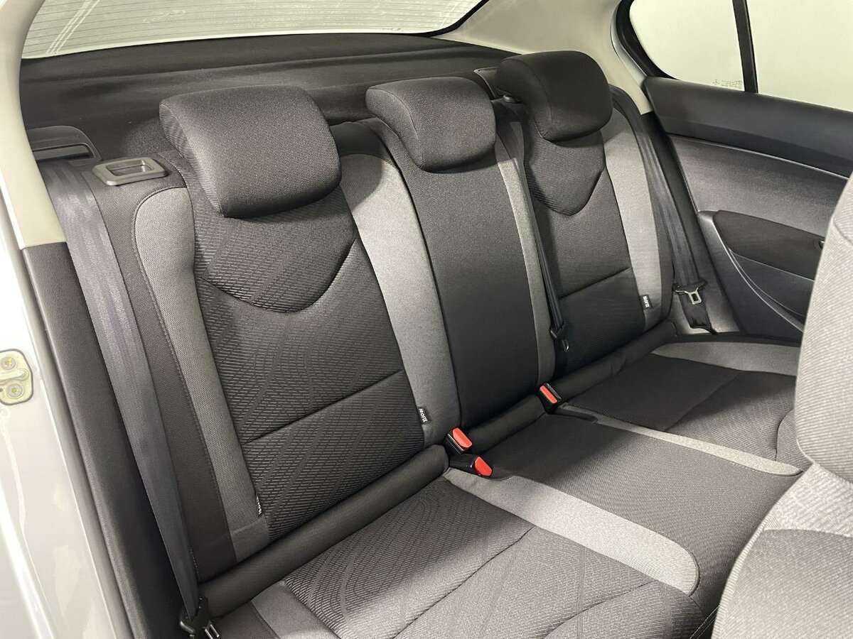 Peugeot 408 с пробегом — 2016 год. Фото: #14