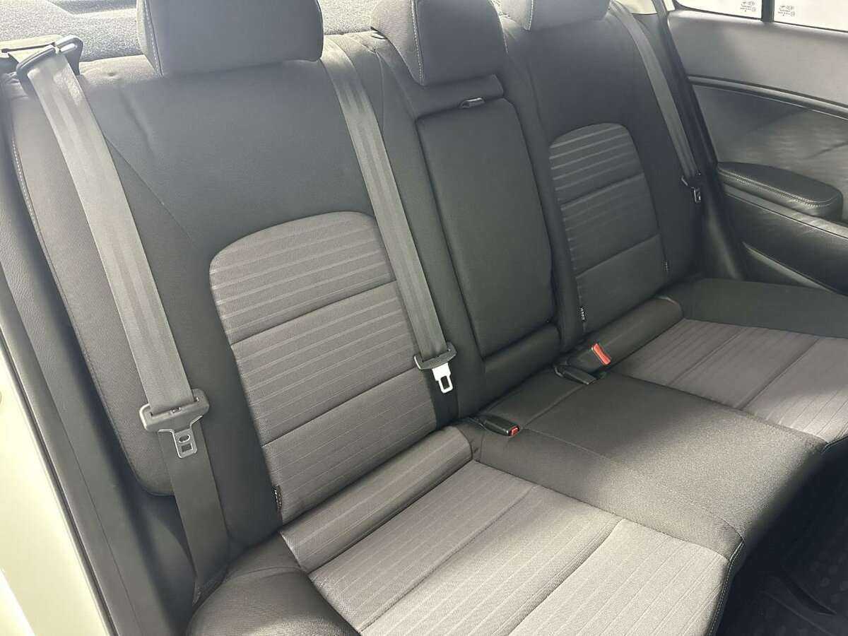 Kia Cerato с пробегом — 2018 год. Фото: #14