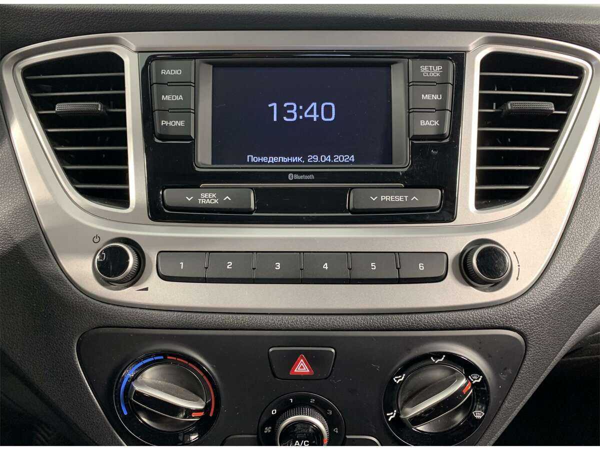 Hyundai Solaris с пробегом — 2019 год. Фото: #11