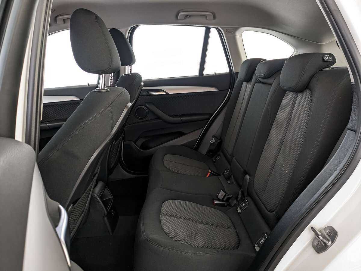 BMW X1 с пробегом — 2019 год. Фото: #13