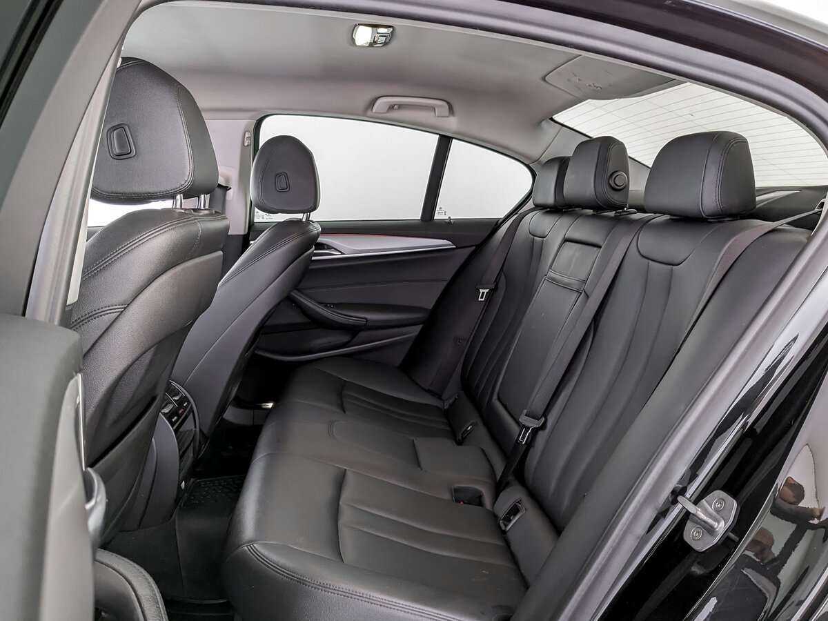 BMW 5 серии с пробегом — 2018 год. Фото: #8