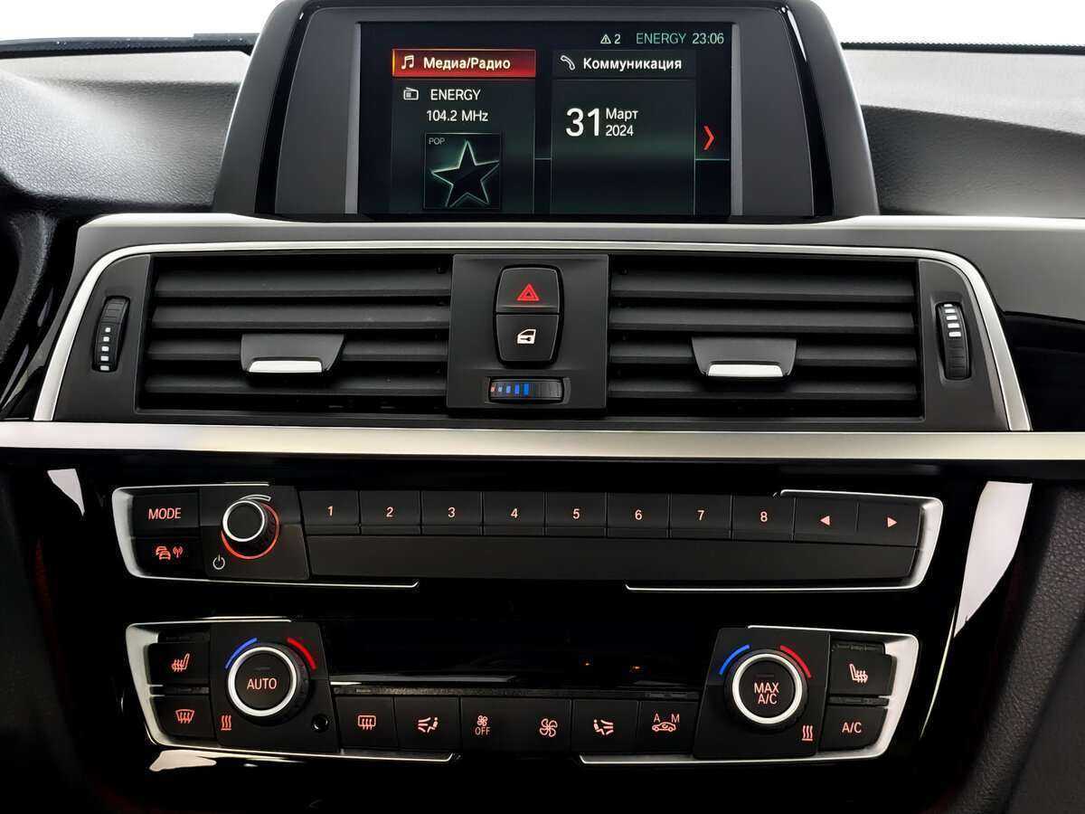 BMW 3 серии с пробегом — 2018 год. Фото: #14