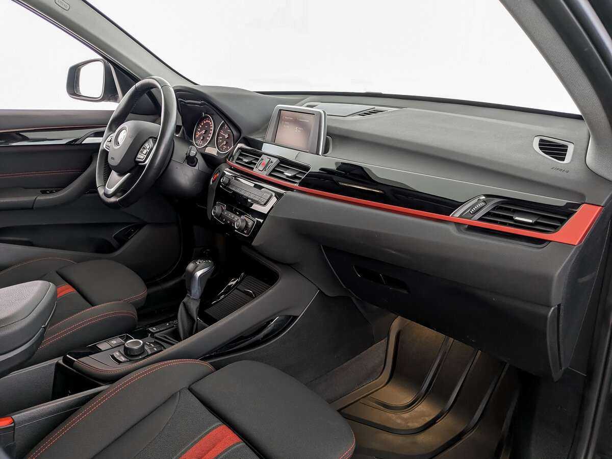 BMW X1 с пробегом — 2017 год. Фото: #8