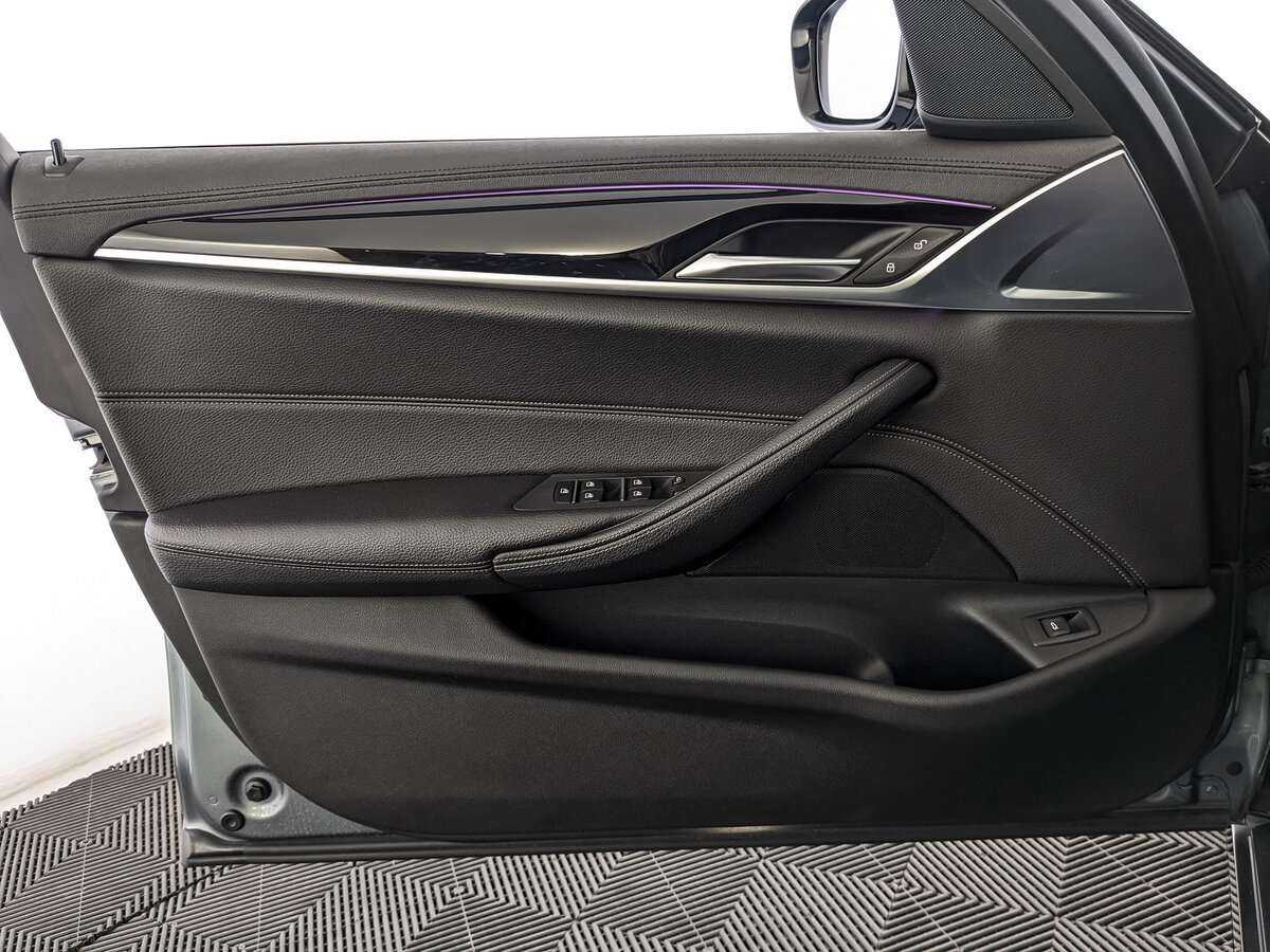 BMW 5 серии с пробегом — 2019 год. Фото: #13