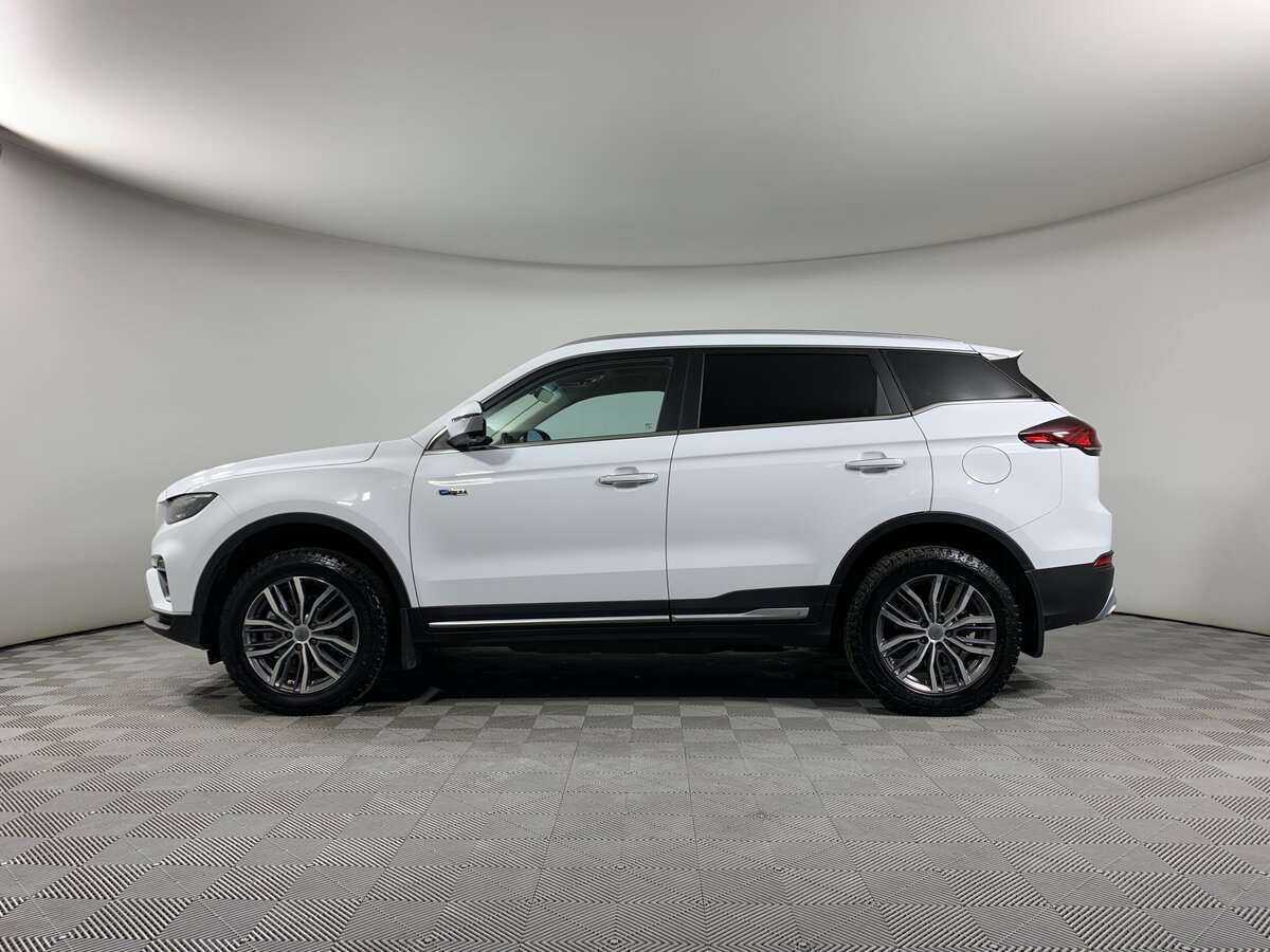 Geely Atlas Pro с пробегом — 2022 год. Фото: #7