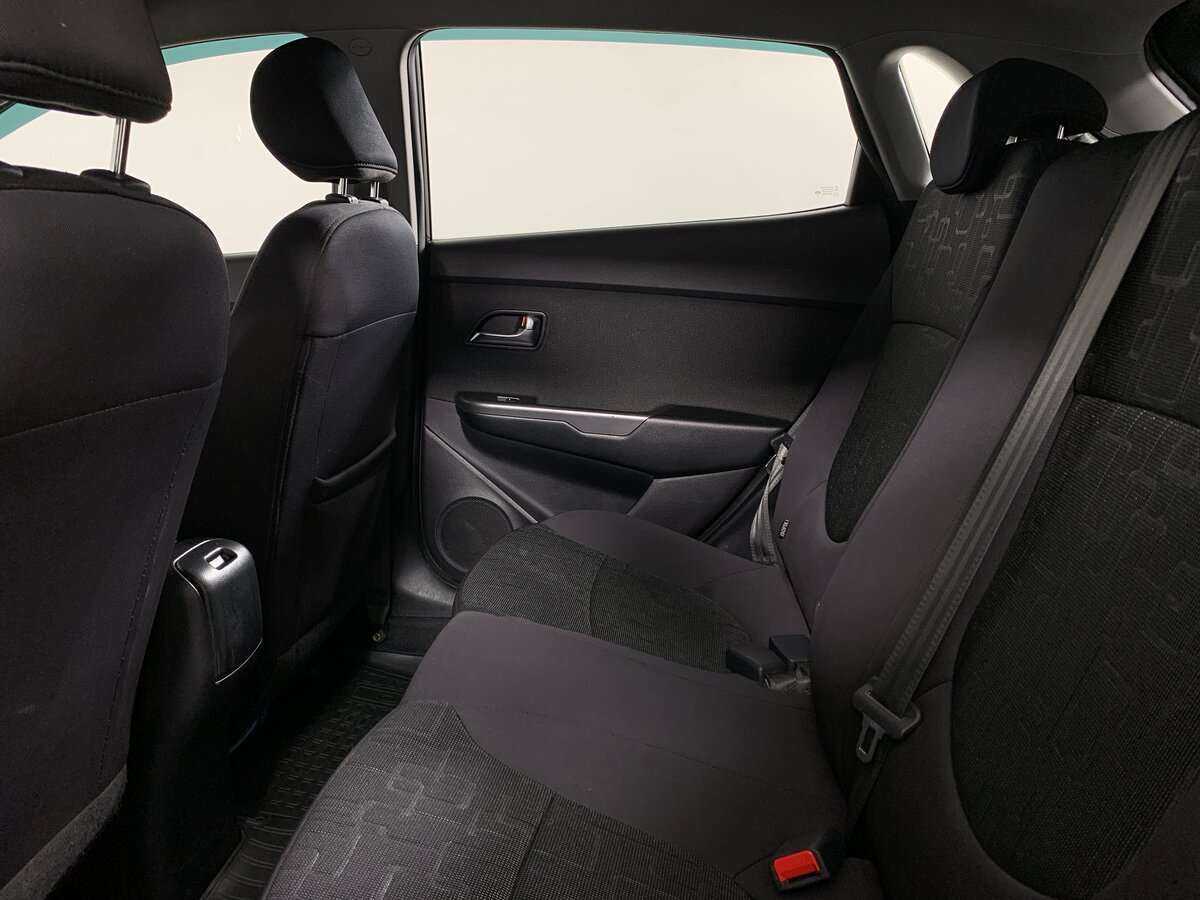 Kia Rio с пробегом — 2016 год. Фото: #15