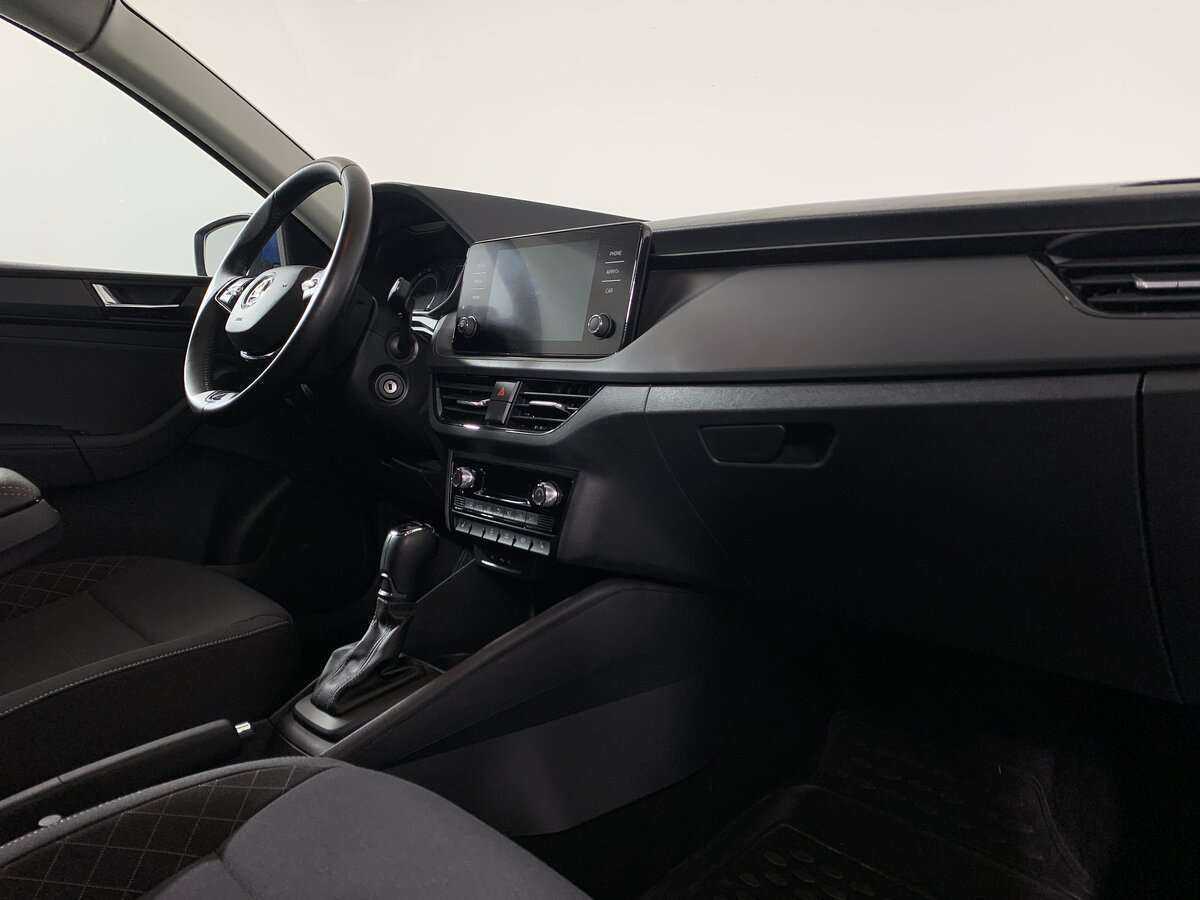 Skoda Rapid с пробегом — 2020 год. Фото: #10