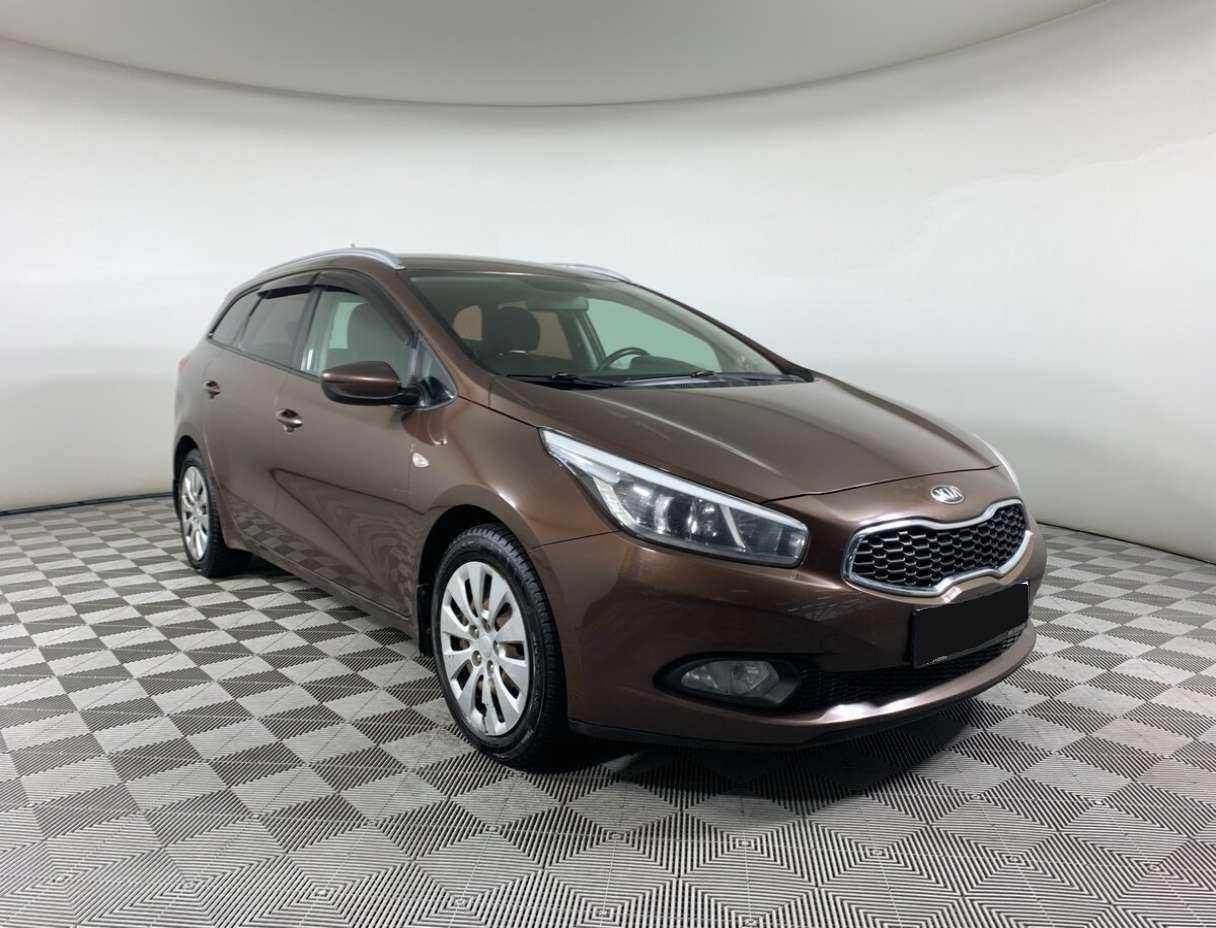 Kia Ceed с пробегом — 2014 год. Фото: #2