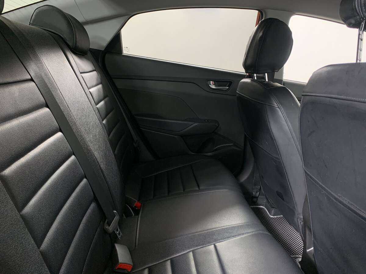 Hyundai Solaris с пробегом — 2022 год. Фото: #14