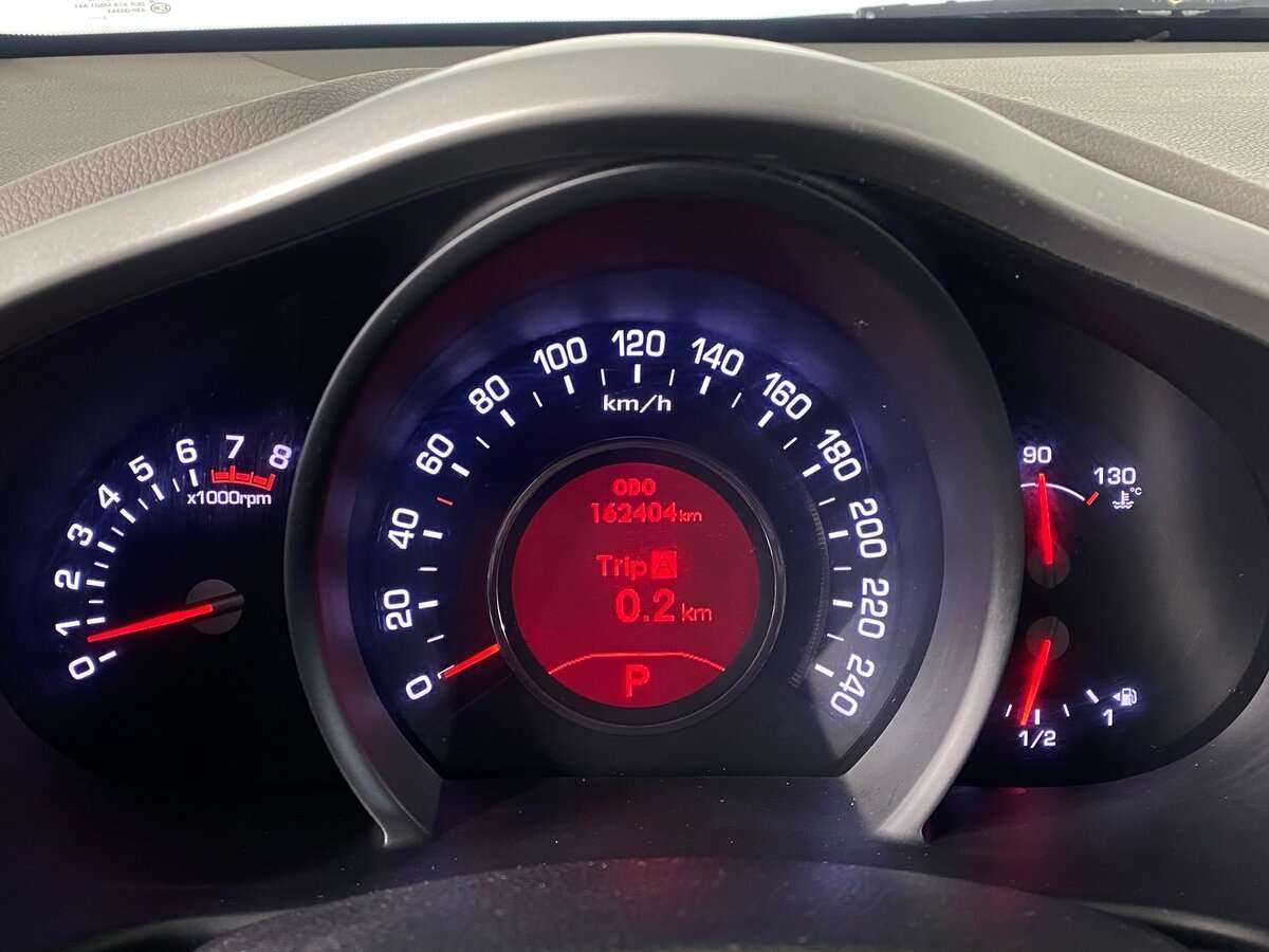 Kia Sportage с пробегом — 2012 год. Фото: #12