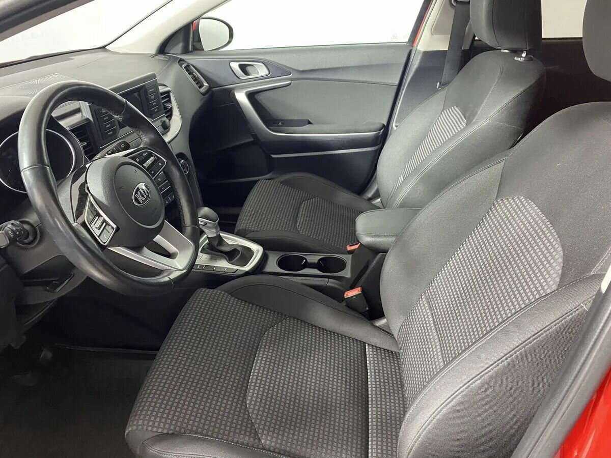 Kia Ceed с пробегом — 2020 год. Фото: #8