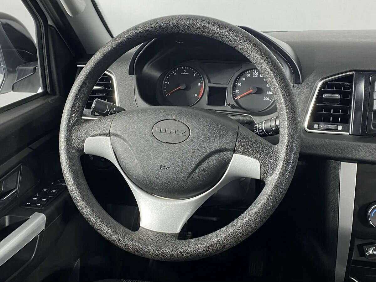 УАЗ Patriot с пробегом — 2022 год. Фото: #9