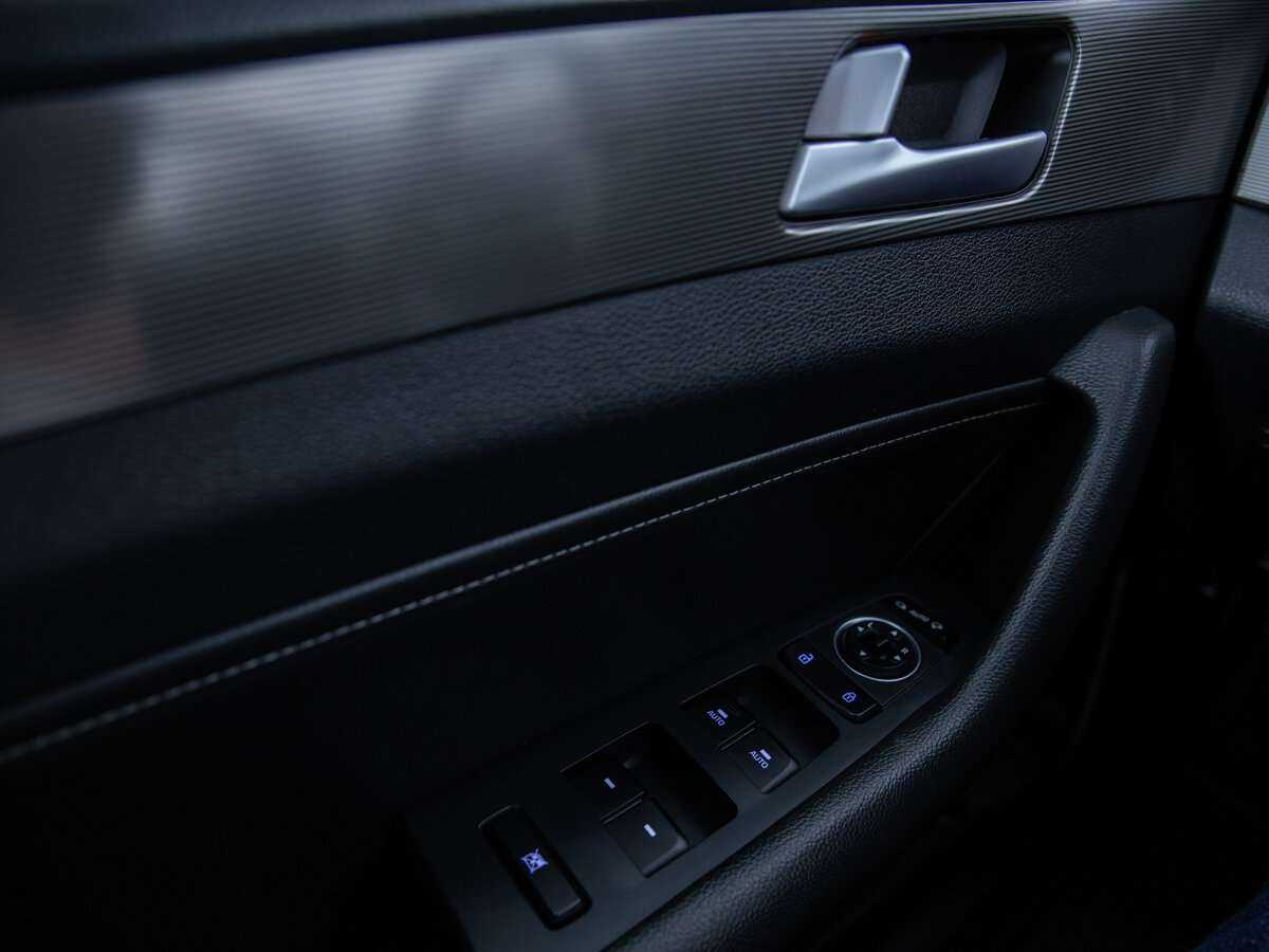 Hyundai Sonata с пробегом — 2018 год. Фото: #16