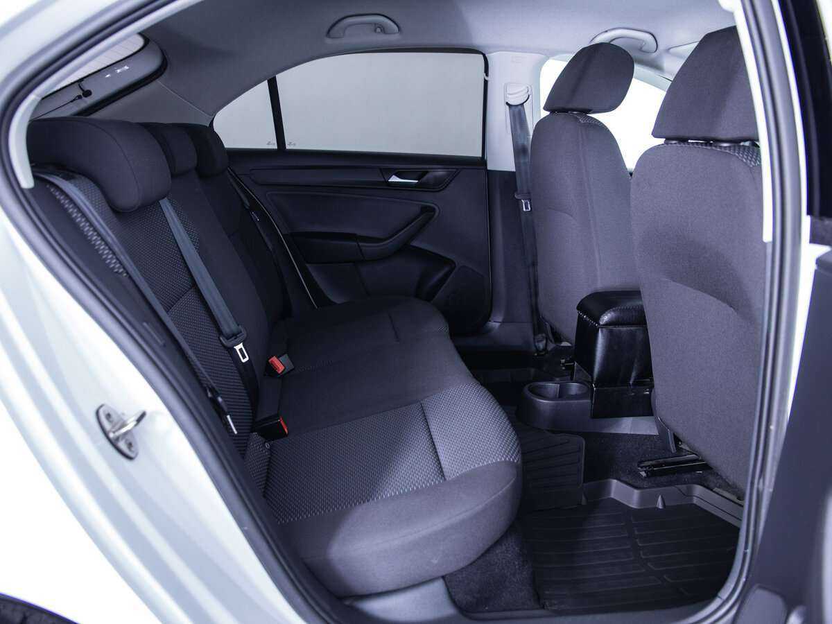 Volkswagen Polo с пробегом — 2020 год. Фото: #16