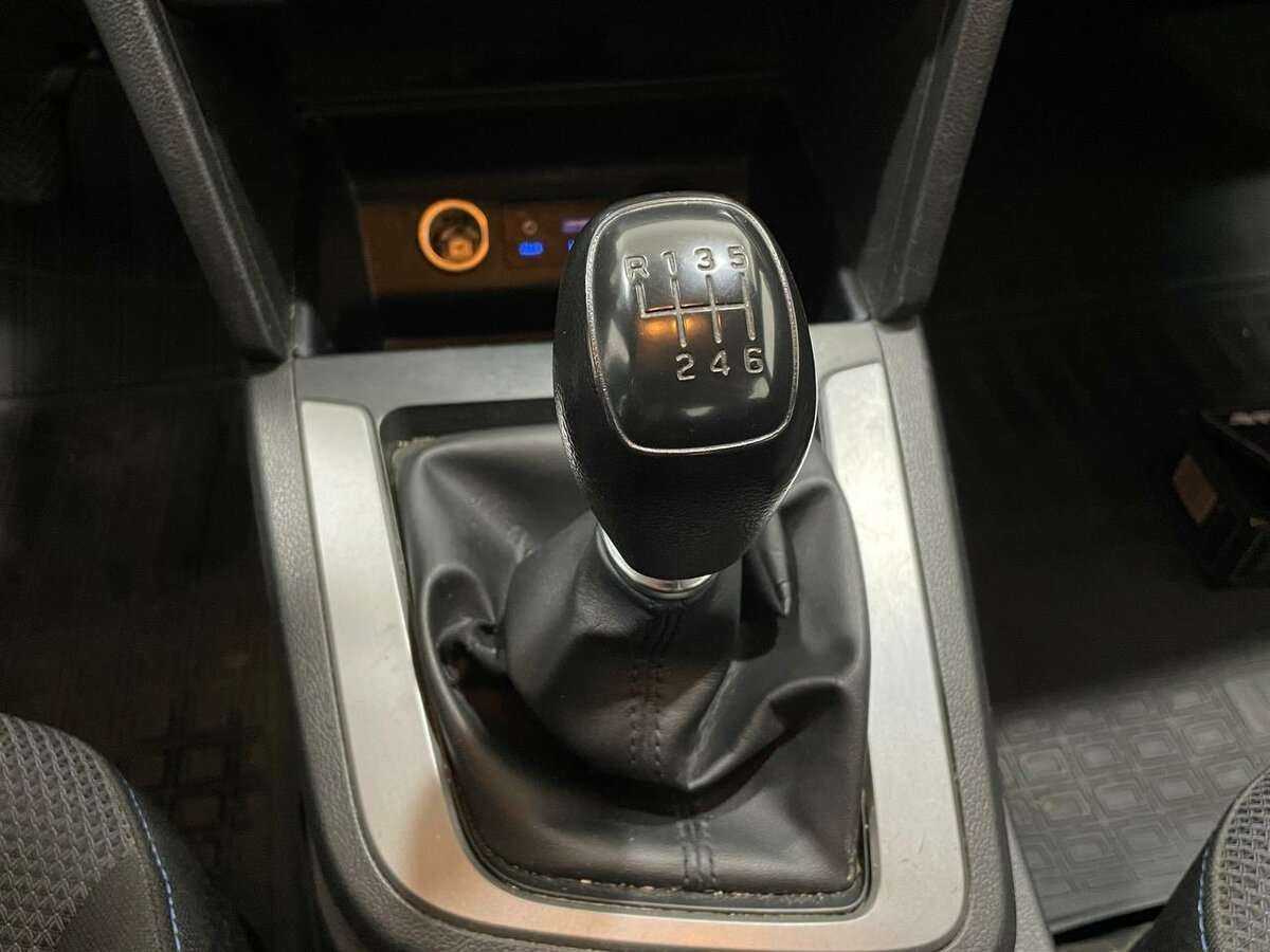 Hyundai Elantra с пробегом — 2016 год. Фото: #7