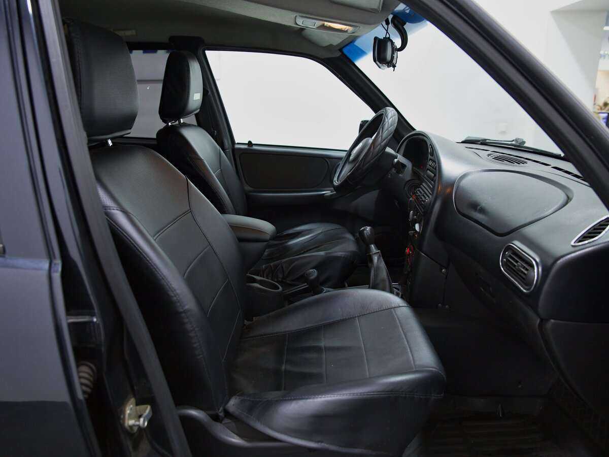 Chevrolet Niva с пробегом — 2017 год. Фото: #6