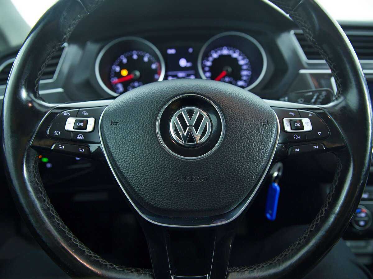 Volkswagen Tiguan с пробегом — 2017 год. Фото: #12