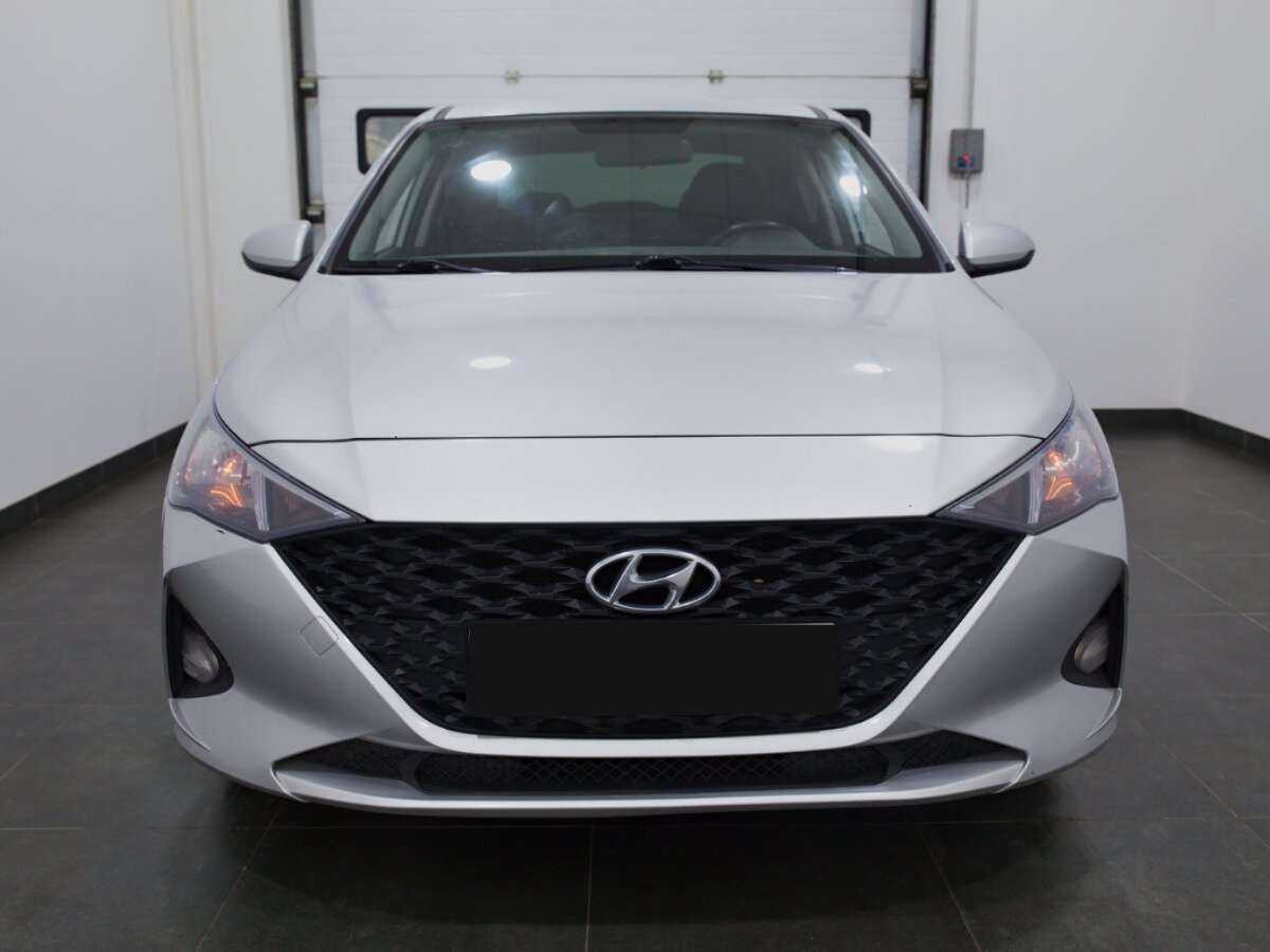 Hyundai Solaris с пробегом — 2020 год. Фото: #1