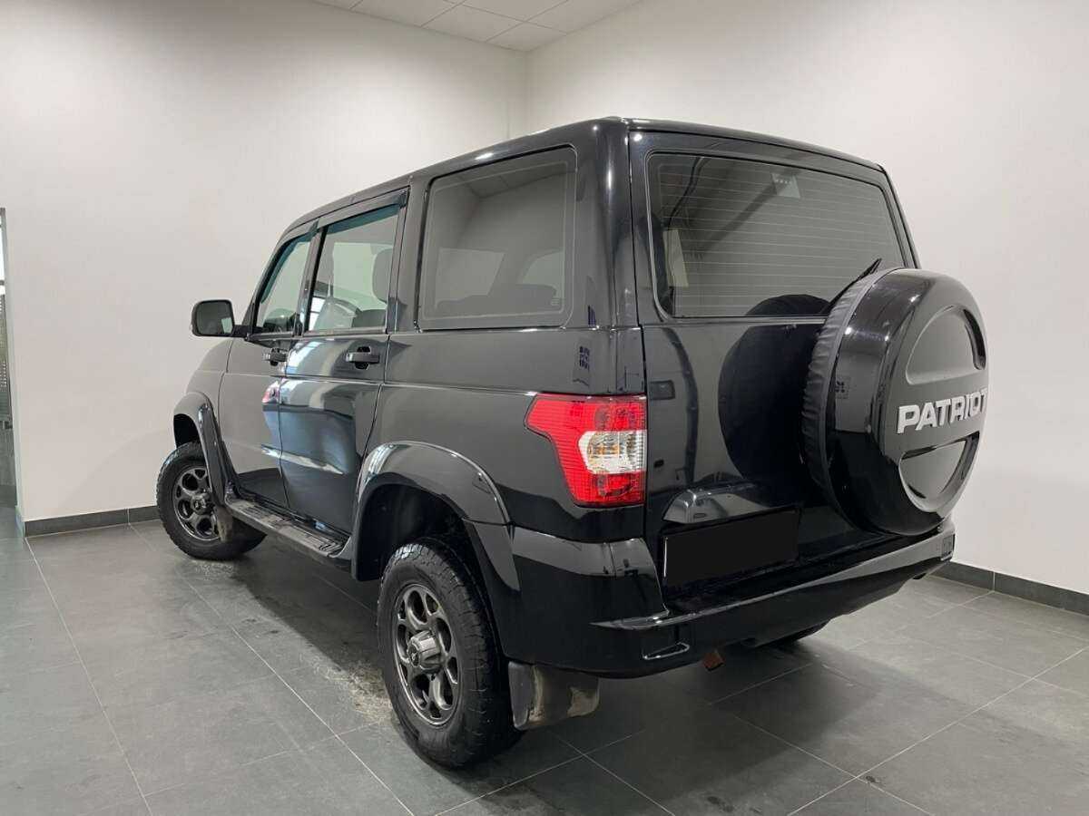 УАЗ Patriot с пробегом — 2018 год. Фото: #2