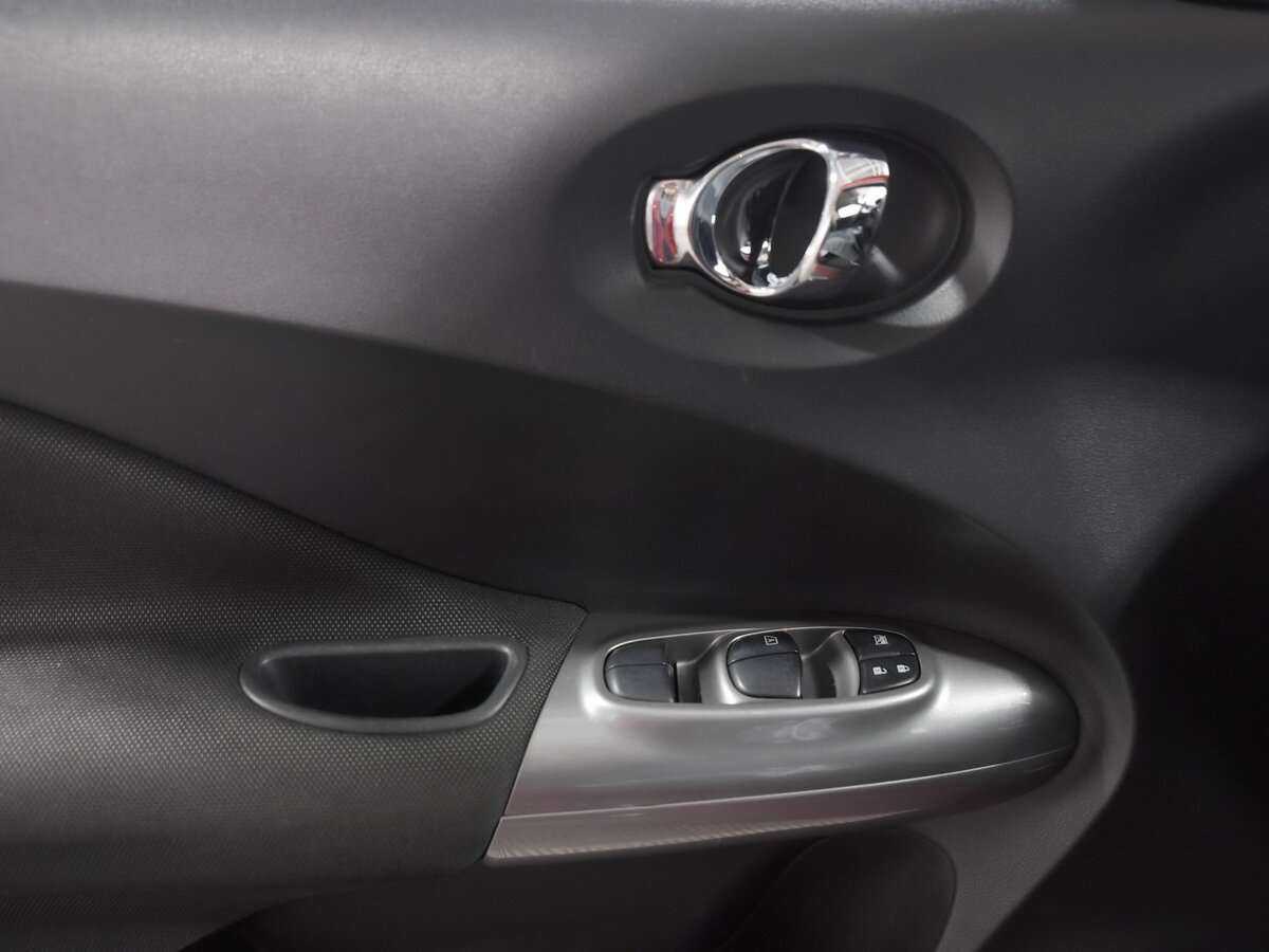 Nissan Juke с пробегом — 2012 год. Фото: #10