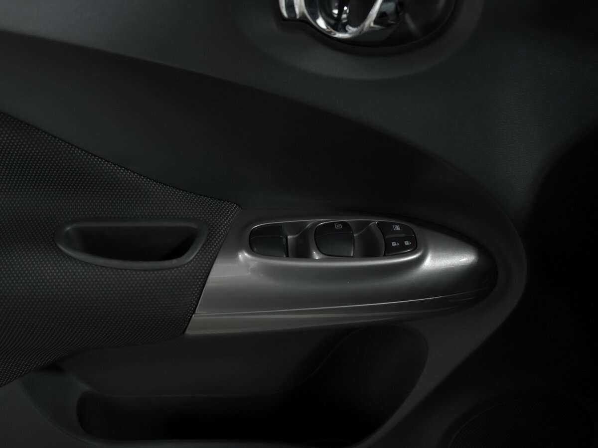 Nissan Juke с пробегом — 2014 год. Фото: #11