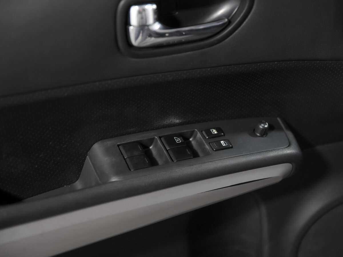 Nissan X-Trail с пробегом — 2014 год. Фото: #11