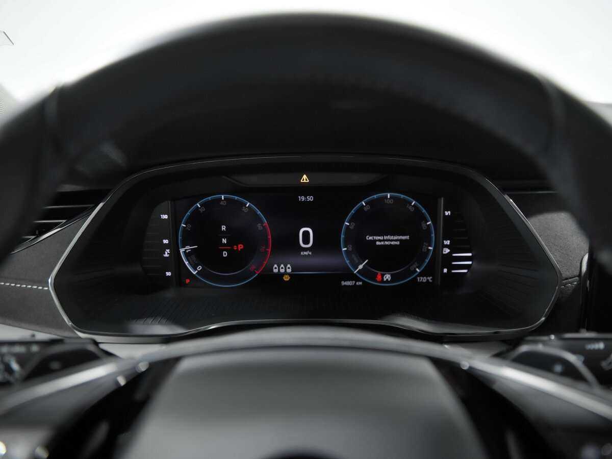 Skoda Octavia с пробегом — 2021 год. Фото: #6