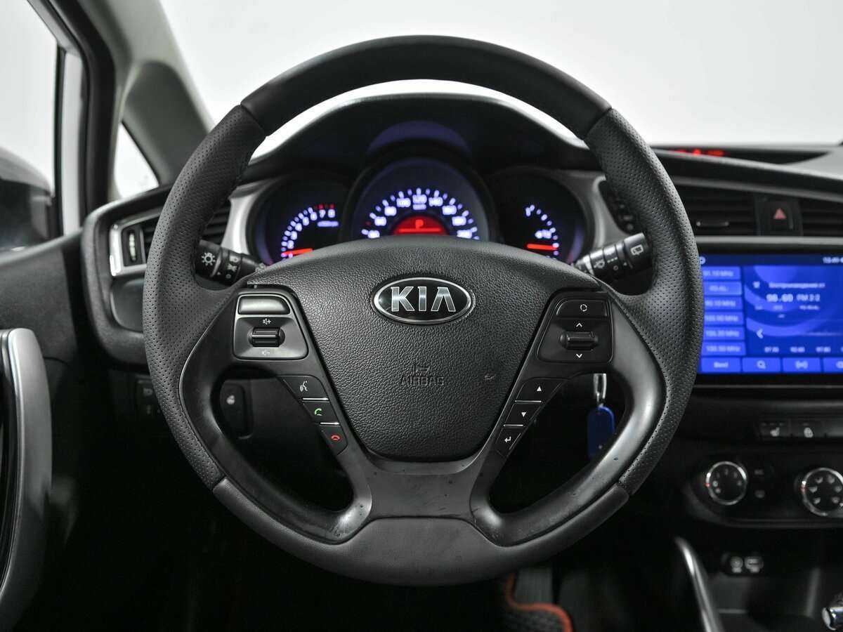 Kia Ceed с пробегом — 2018 год. Фото: #7