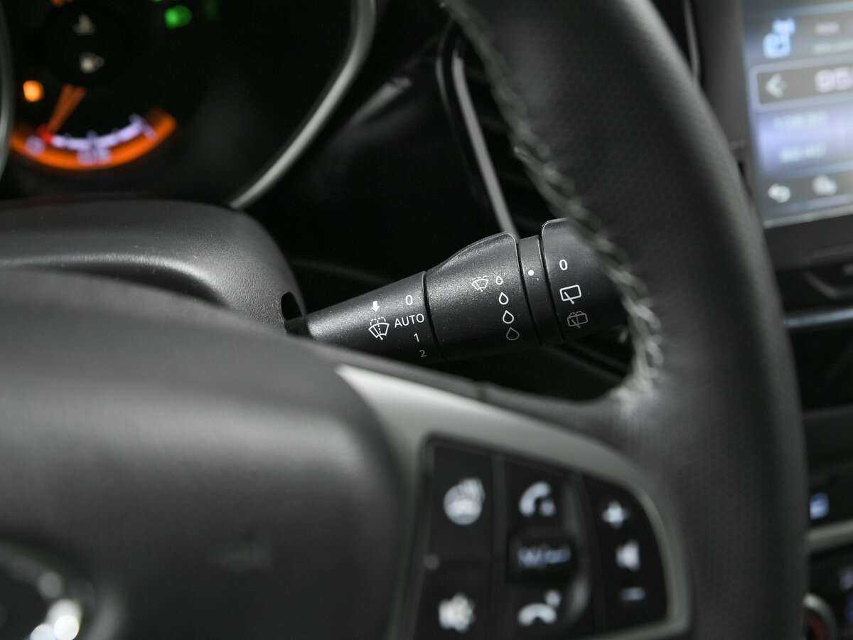 Lada (ВАЗ) Vesta с пробегом — 2019 год. Фото: #4