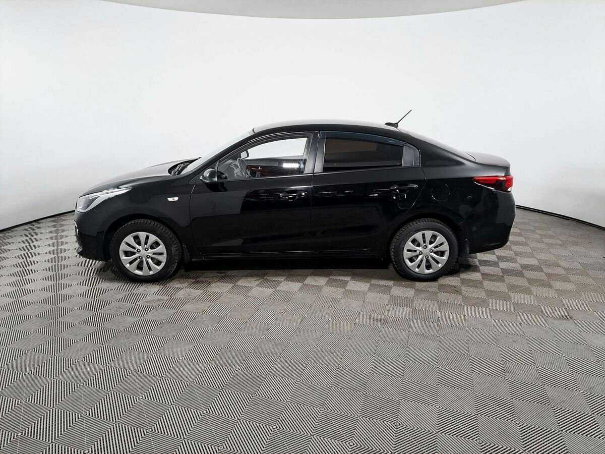 Kia Rio с пробегом — 2017 год. Фото: #7