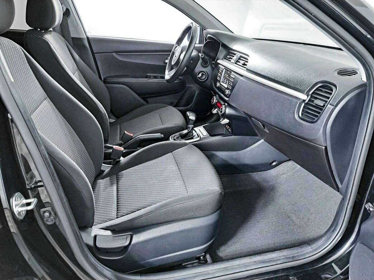 Kia Rio с пробегом — 2019 год. Фото: #8
