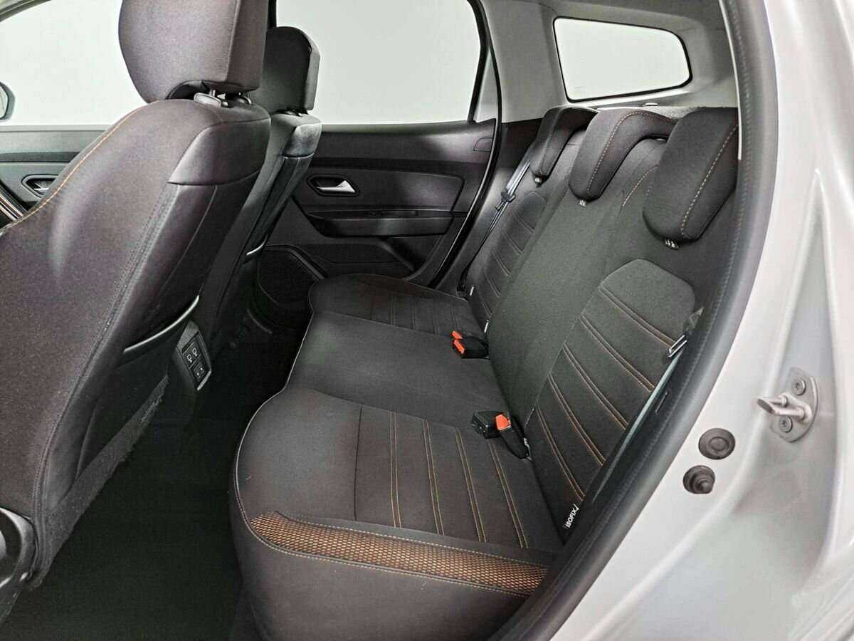 Renault Duster с пробегом — 2021 год. Фото: #9
