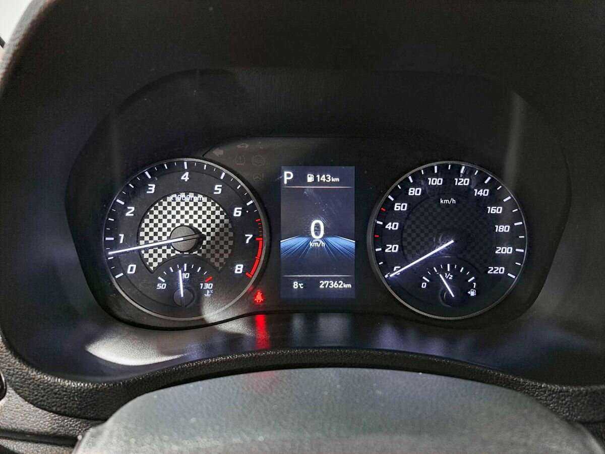 Hyundai Solaris с пробегом — 2022 год. Фото: #10