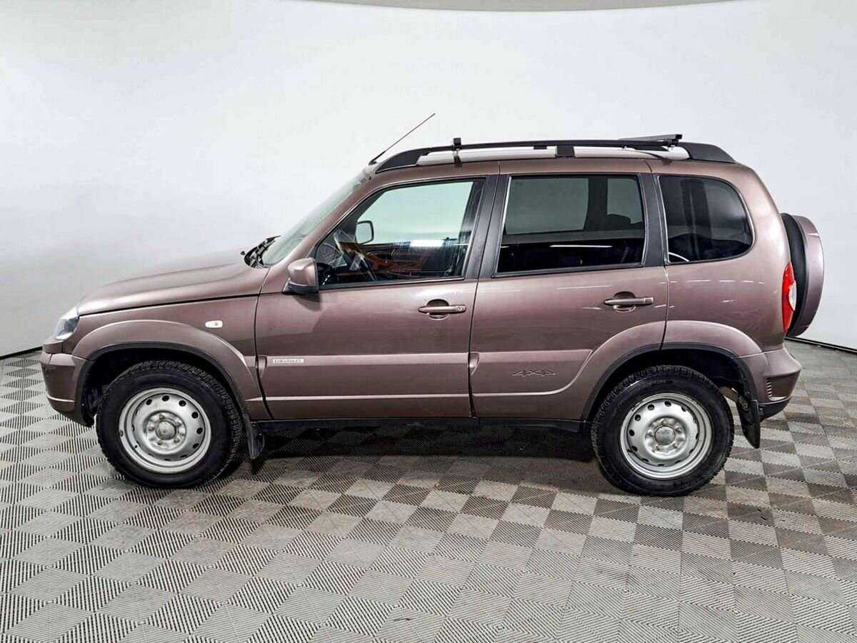 Chevrolet Niva с пробегом — 2017 год. Фото: #7