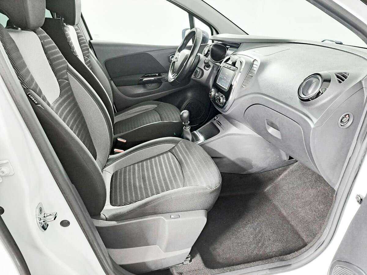 Renault Kaptur с пробегом — 2017 год. Фото: #10