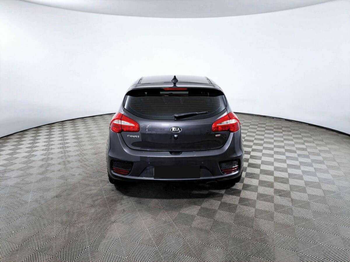 Kia Ceed с пробегом — 2018 год. Фото: #5