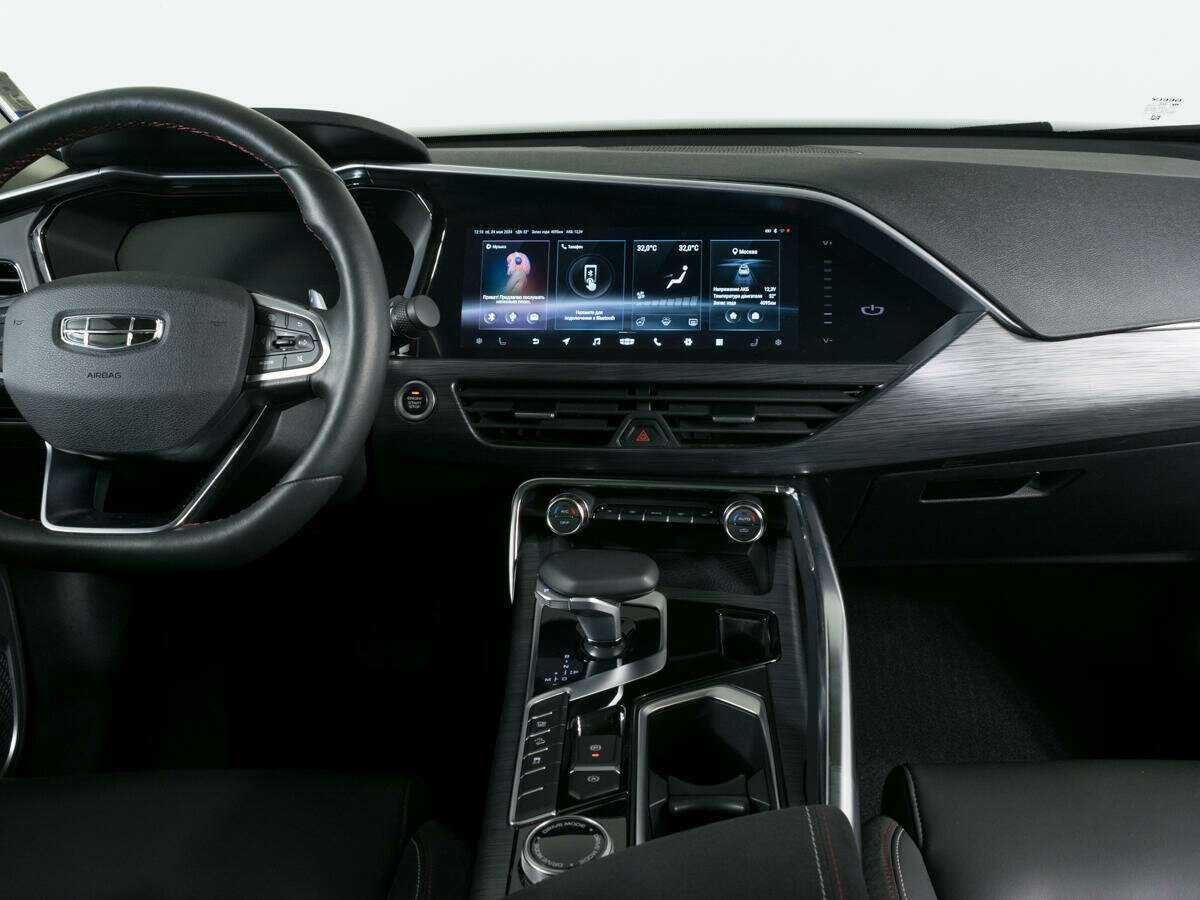 Geely Tugella с пробегом — 2022 год. Фото: #7