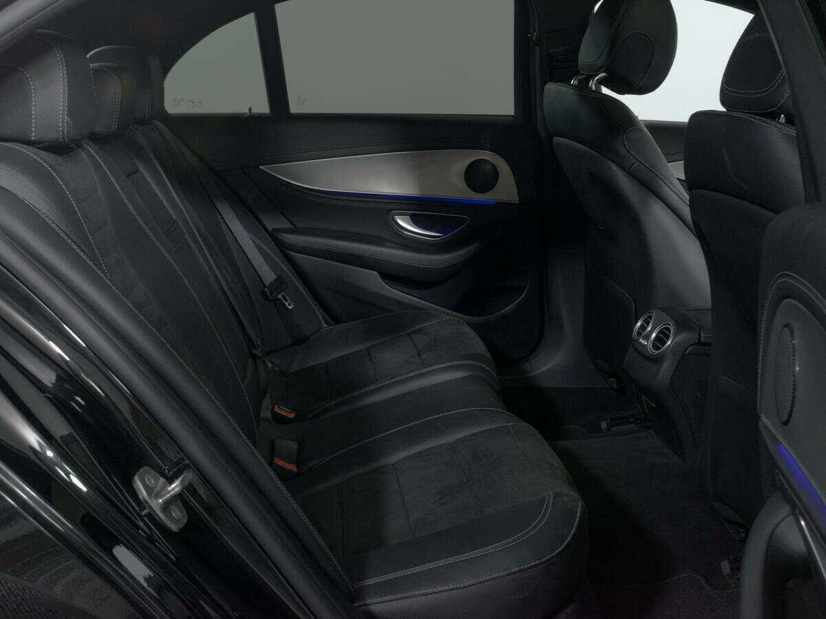 Mercedes-Benz E-Класс с пробегом — 2017 год. Фото: #8