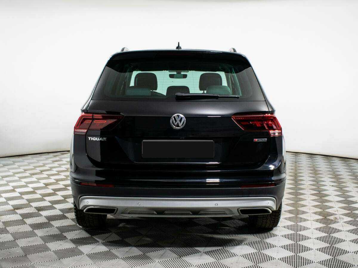 Volkswagen Tiguan с пробегом — 2018 год. Фото: #5