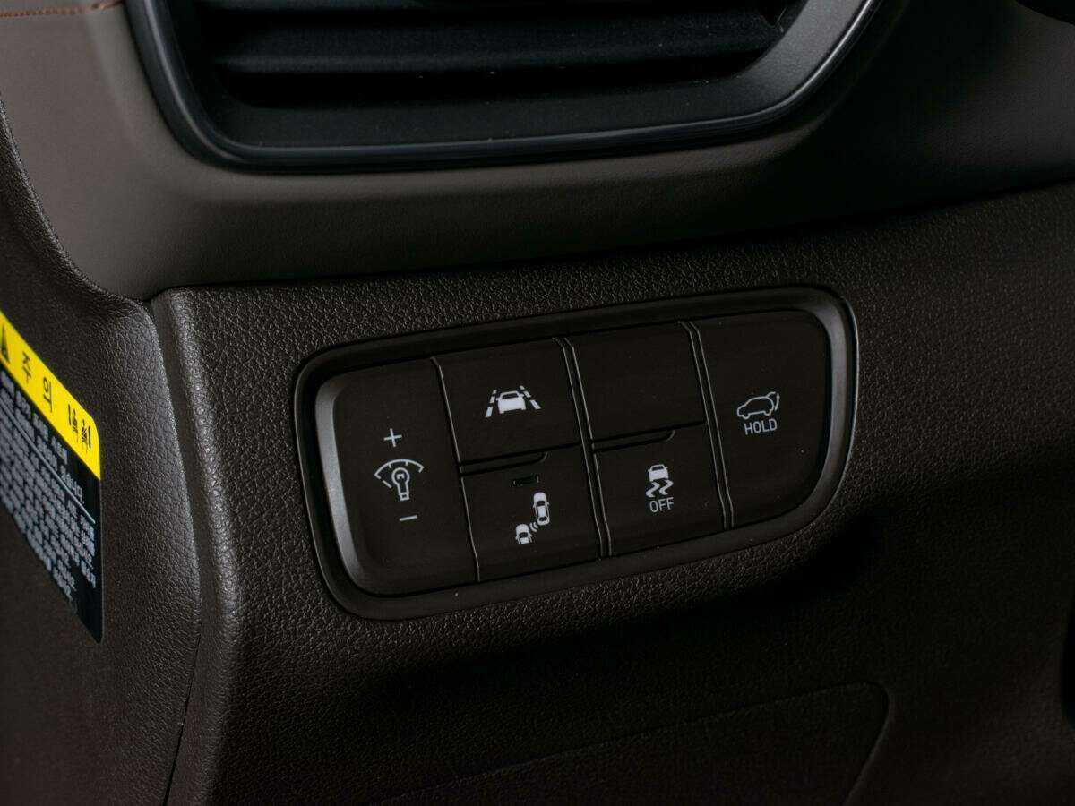 Hyundai Santa Fe с пробегом — 2018 год. Фото: #19