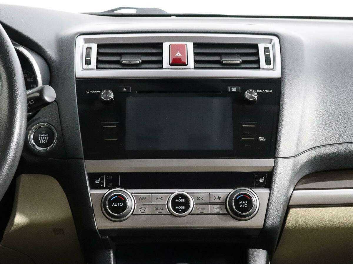 Subaru Outback с пробегом — 2017 год. Фото: #11